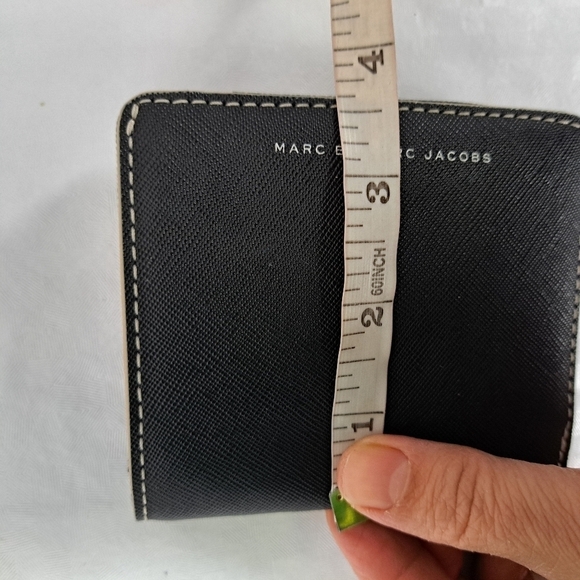 Marc By Marc Jacobs Black Compact Mini Wallet‎ - Picture 10 of 10